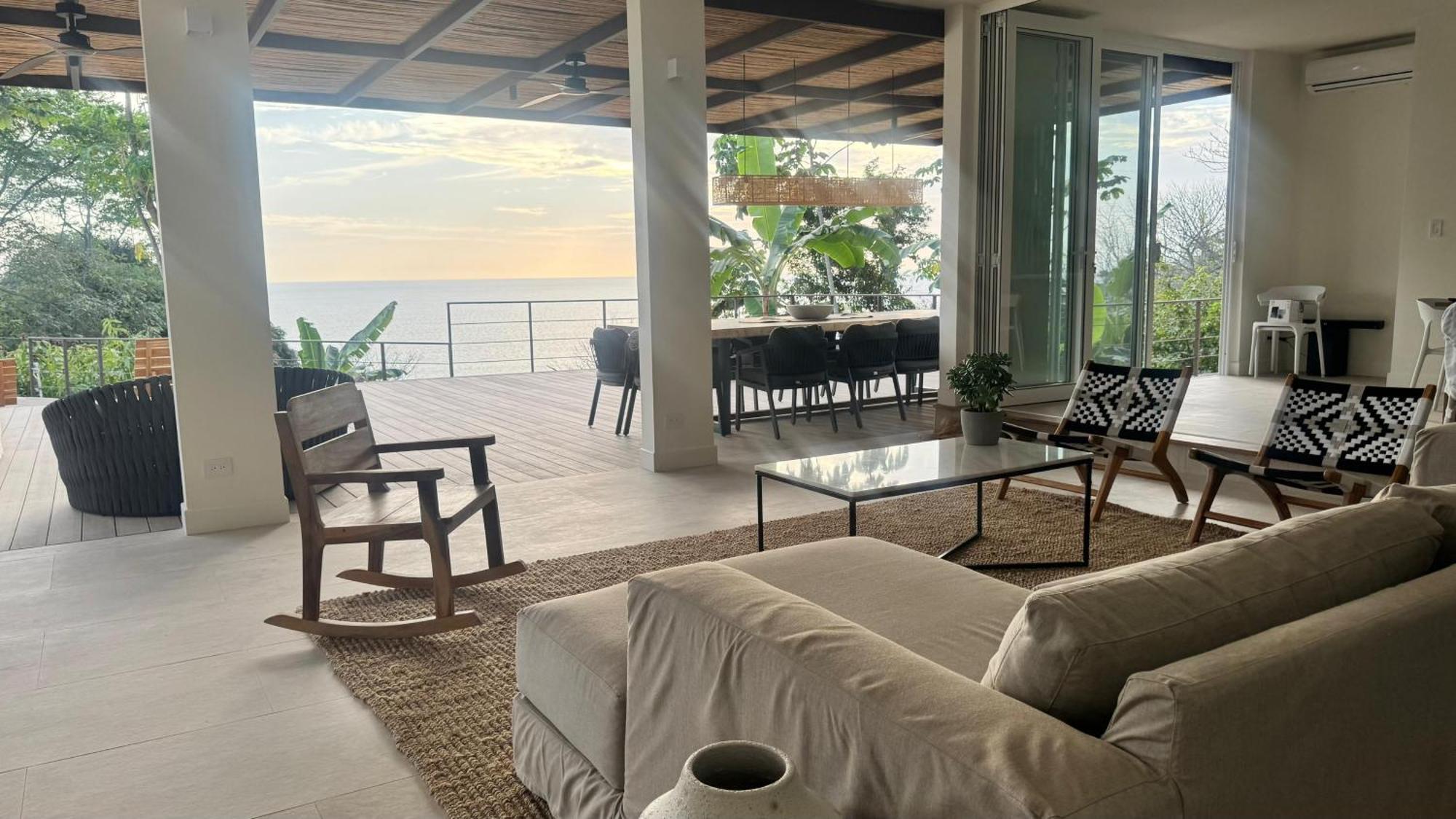 Casa Luna - Private Suites With Ocean View, Pool, Ac, Wifi Playa Santa Teresa  外观 照片