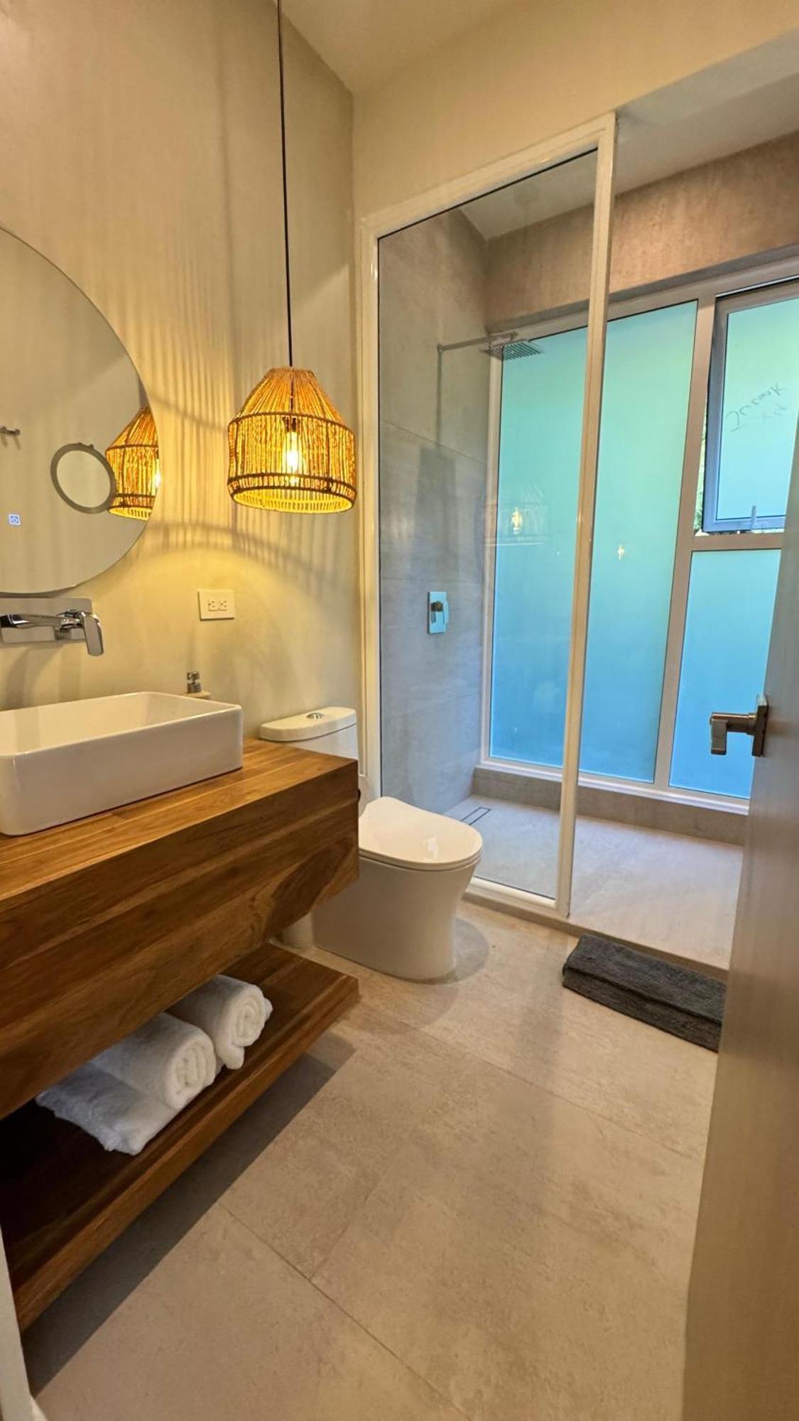 Casa Luna - Private Suites With Ocean View, Pool, Ac, Wifi Playa Santa Teresa  外观 照片