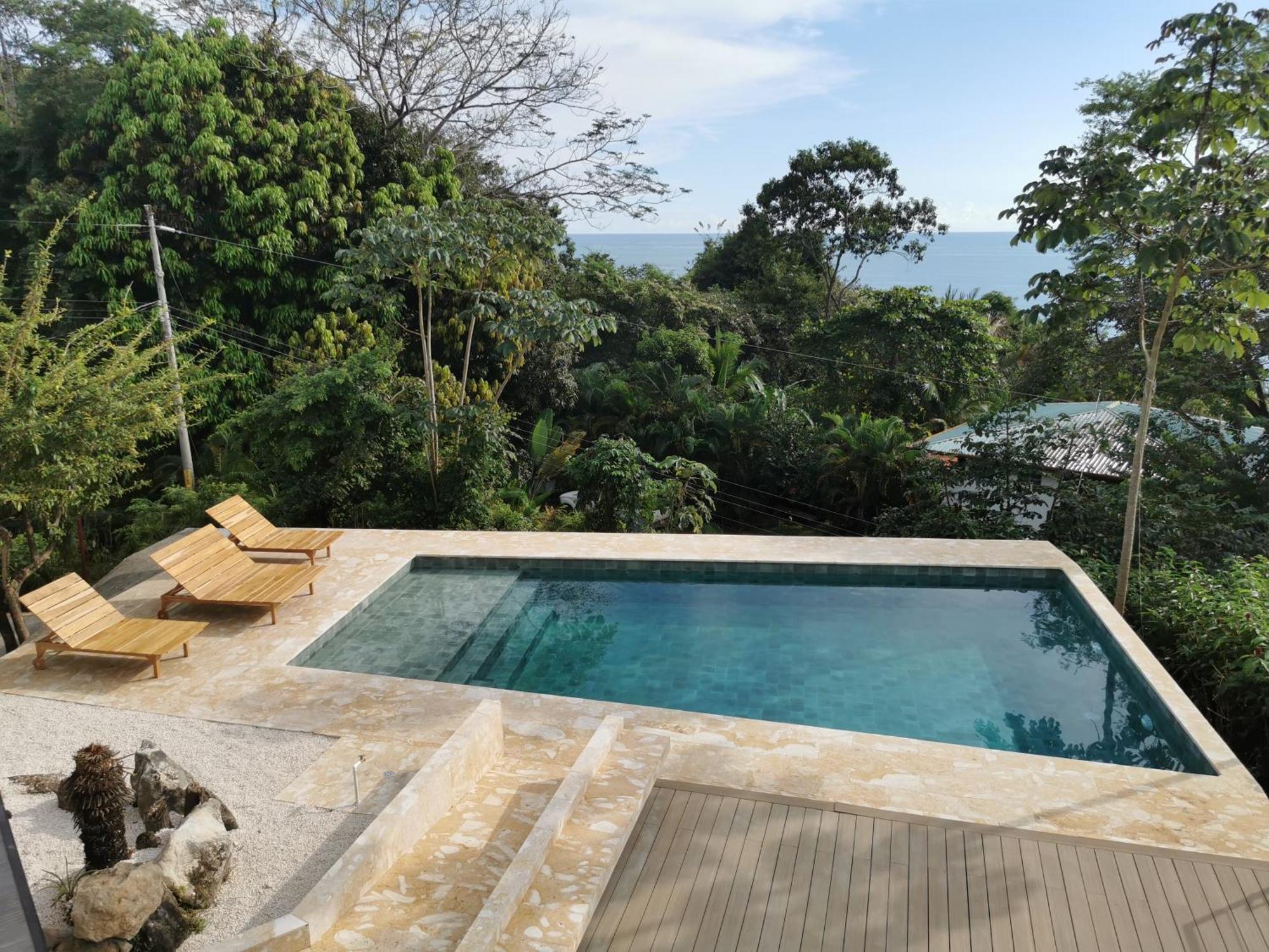 Casa Luna - Private Suites With Ocean View, Pool, Ac, Wifi Playa Santa Teresa  外观 照片