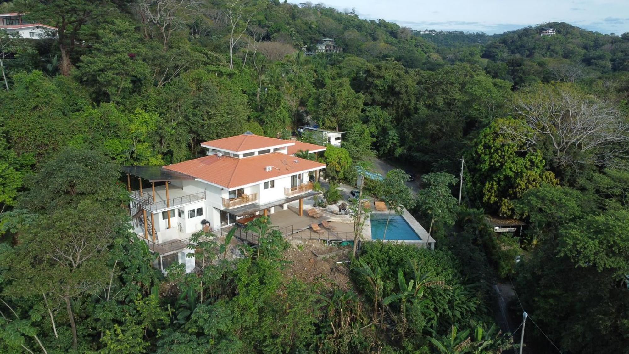 Casa Luna - Private Suites With Ocean View, Pool, Ac, Wifi Playa Santa Teresa  外观 照片