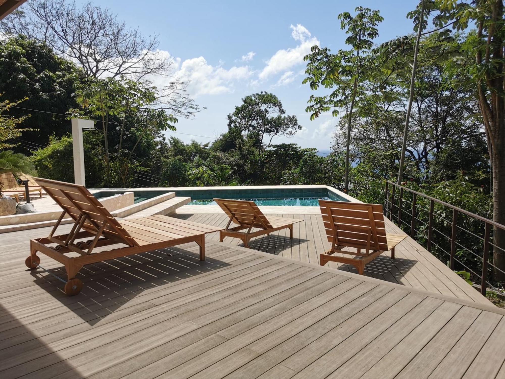 Casa Luna - Private Suites With Ocean View, Pool, Ac, Wifi Playa Santa Teresa  外观 照片