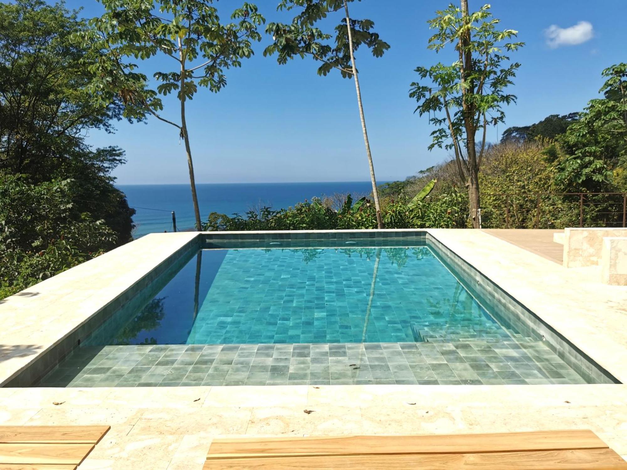 Casa Luna - Private Suites With Ocean View, Pool, Ac, Wifi Playa Santa Teresa  外观 照片